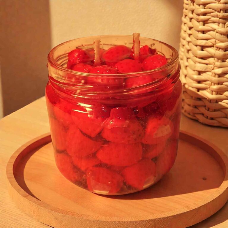 StrawberryJamCandleBig (1)